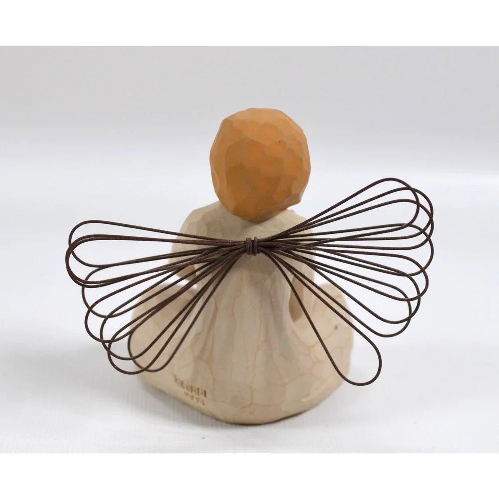 Willow‎ Tree  ANGEL OF KINDNESS Figurine Girl Holding a Cat 3